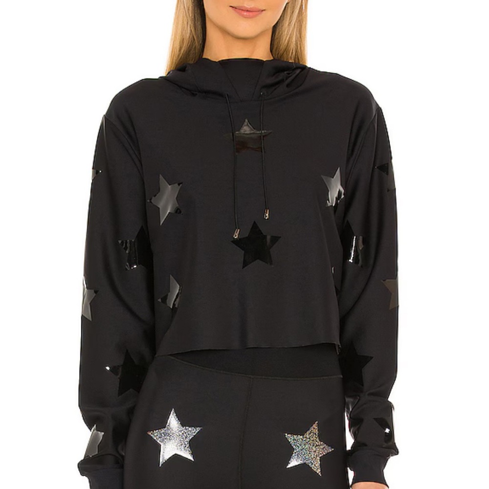 ultracor - NWOT- Star Sweatshirt in Nero Patent